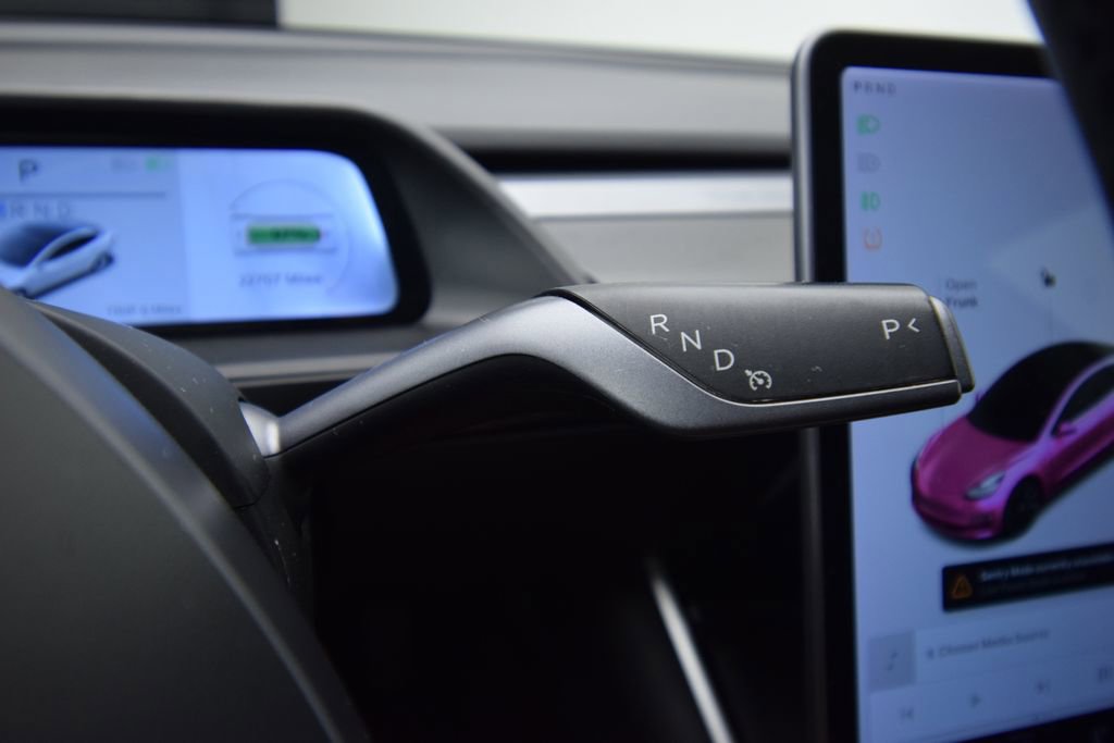 Used 2018 Tesla Model 3 Long Range image 32