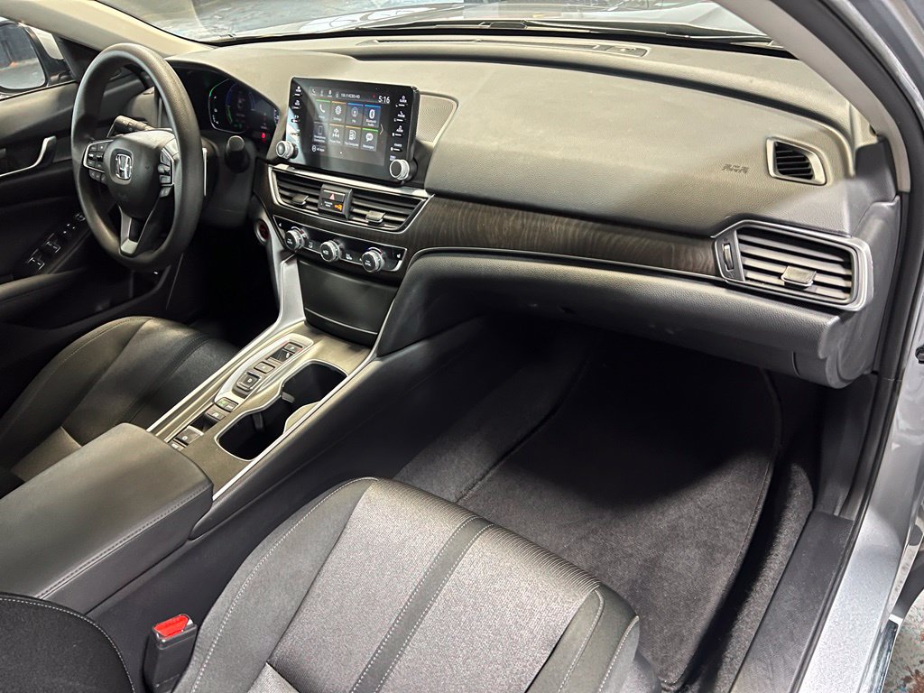 Used 2020 Honda Accord EX image 24
