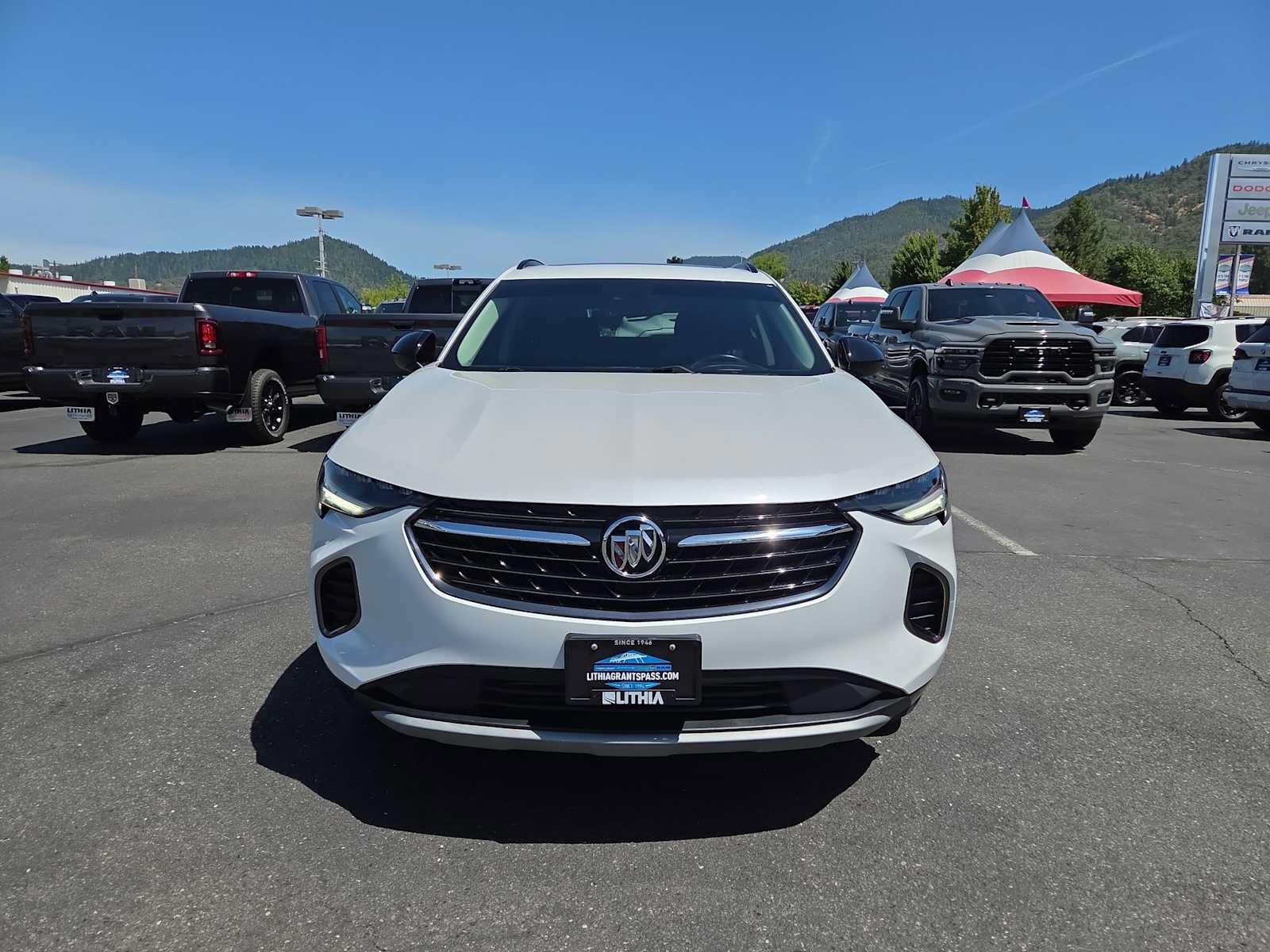 Used 2023 Buick Envision Essence w/ Sport Touring Package AWD/4WD image 14