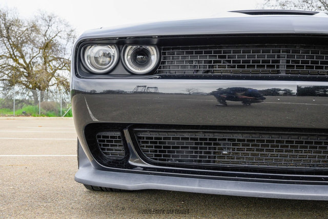 Used 2016 Dodge Challenger SRT Hellcat image 63