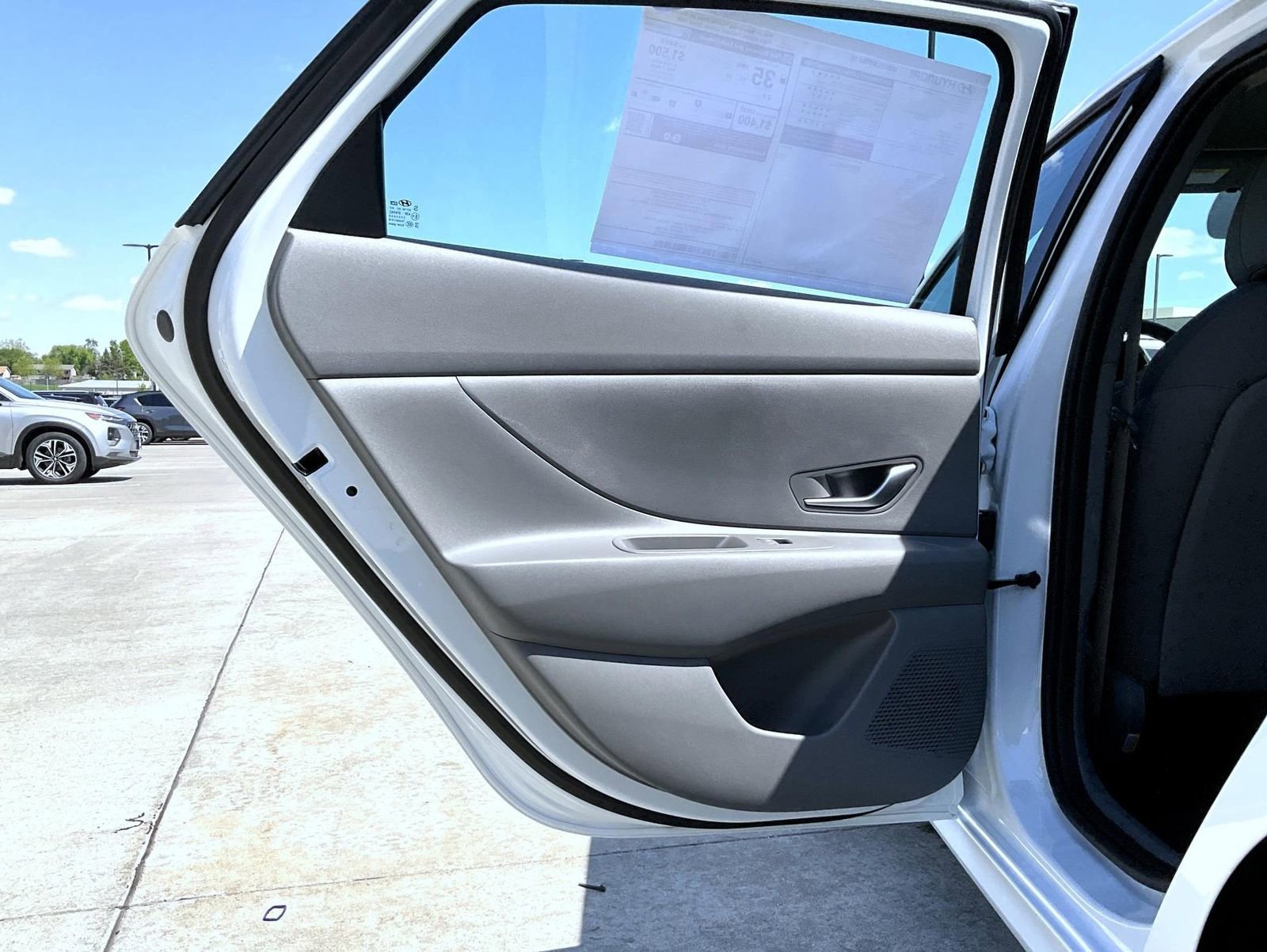 New 2026 Hyundai Elantra SE FWD image 21