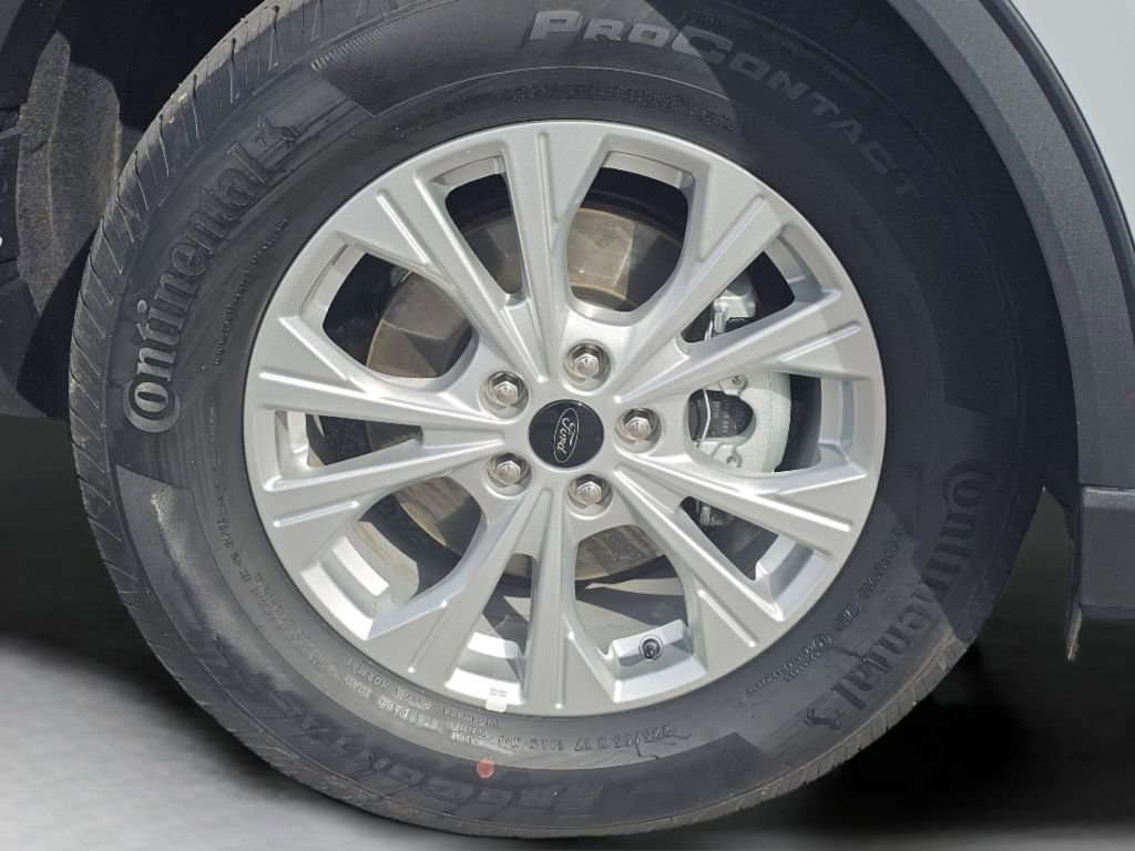 Used 2025 Ford Escape Active AWD/4WD image 16