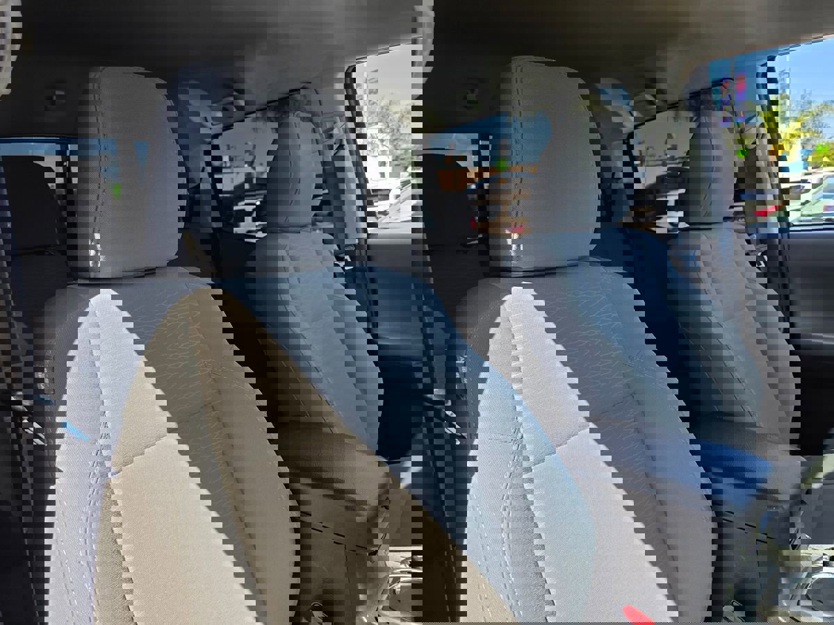 Used 2018 Toyota Tacoma SR5 image 11