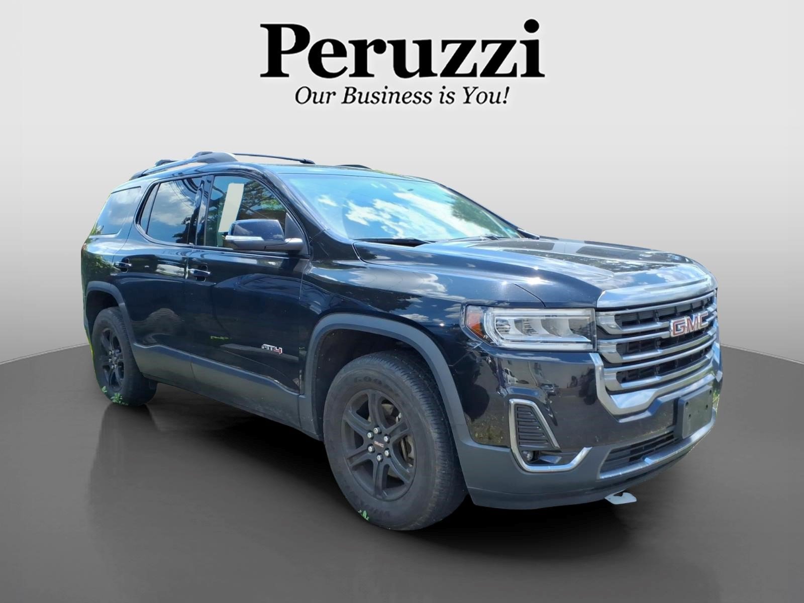 Used 2020 GMC Acadia AT4 AWD/4WD image 1