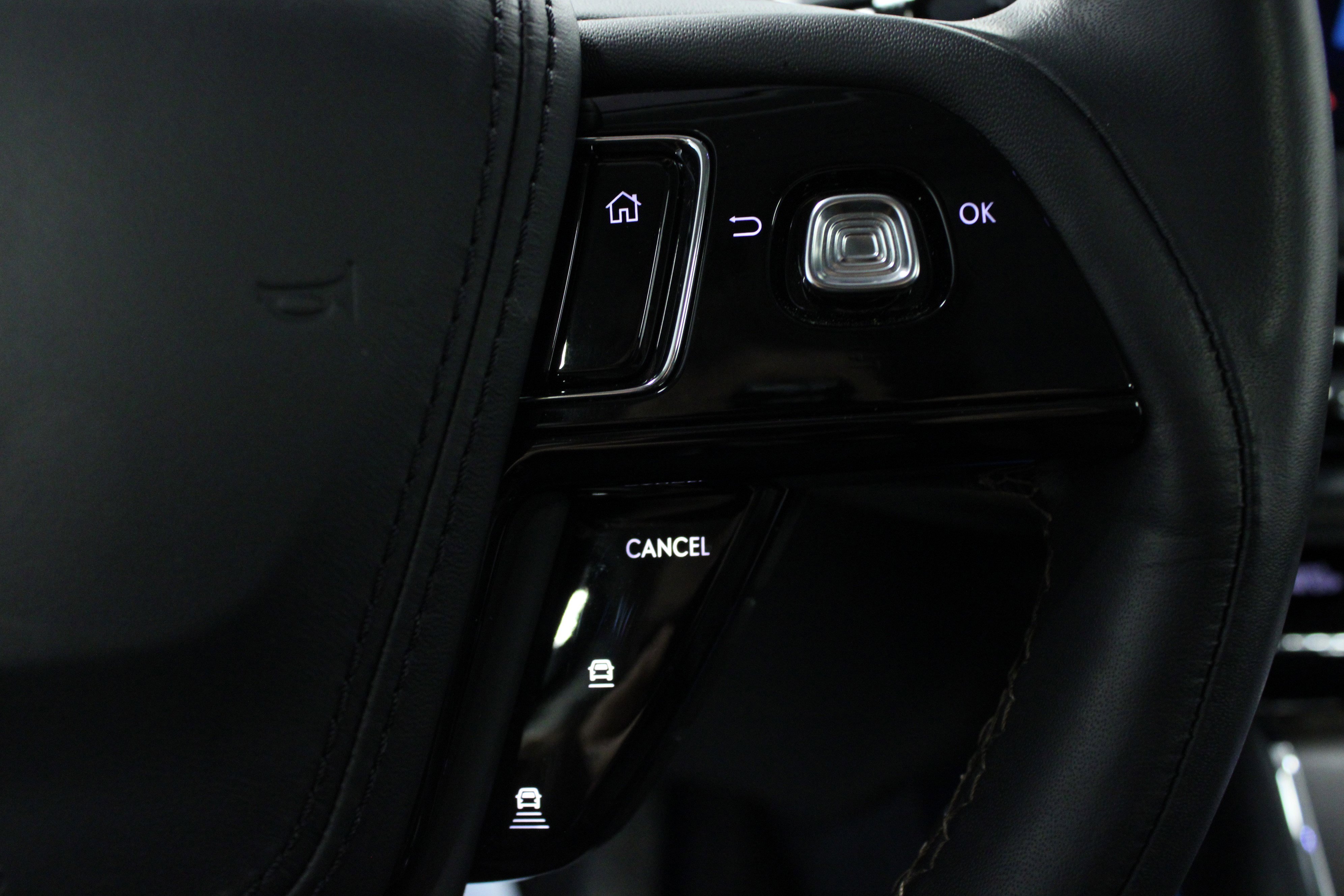 Used 2025 Lincoln Aviator Reserve w/ Illumination Package image 22