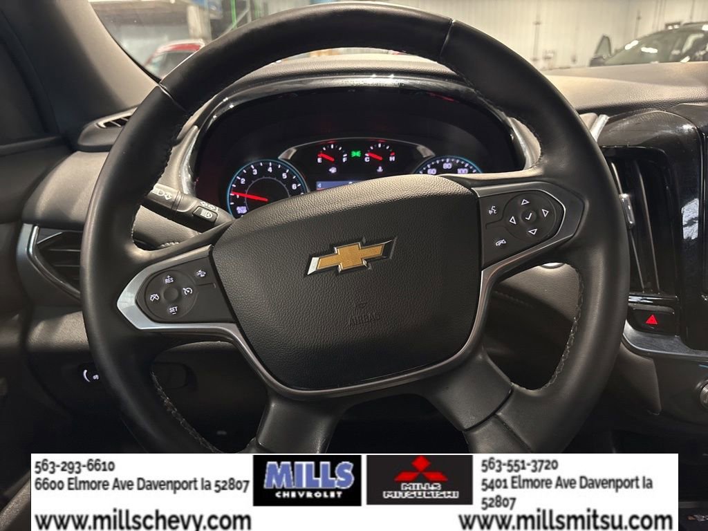 Used 2023 Chevrolet Traverse LT FWD image 26