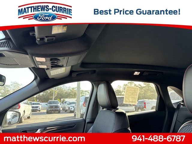 New 2026 Ford Escape ST-Line w/ Tech Pack #1 AWD/4WD image 11