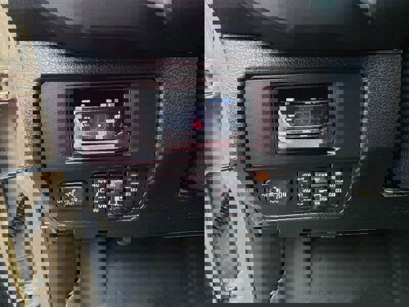 Used 2017 Toyota Tacoma TRD Off-Road image 20