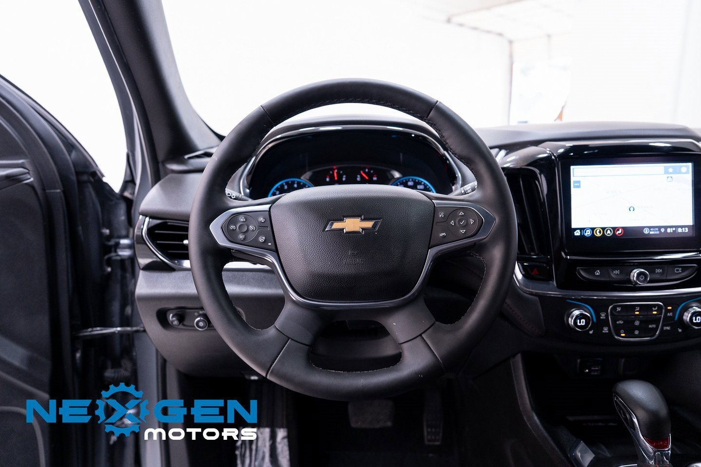 Used 2023 Chevrolet Traverse RS w/ LPO, Floor Liner Package image 18