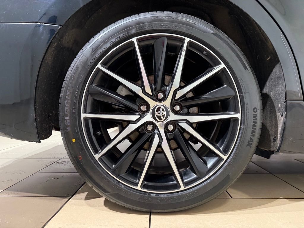 Certified 2024 Toyota Camry SE FWD image 9