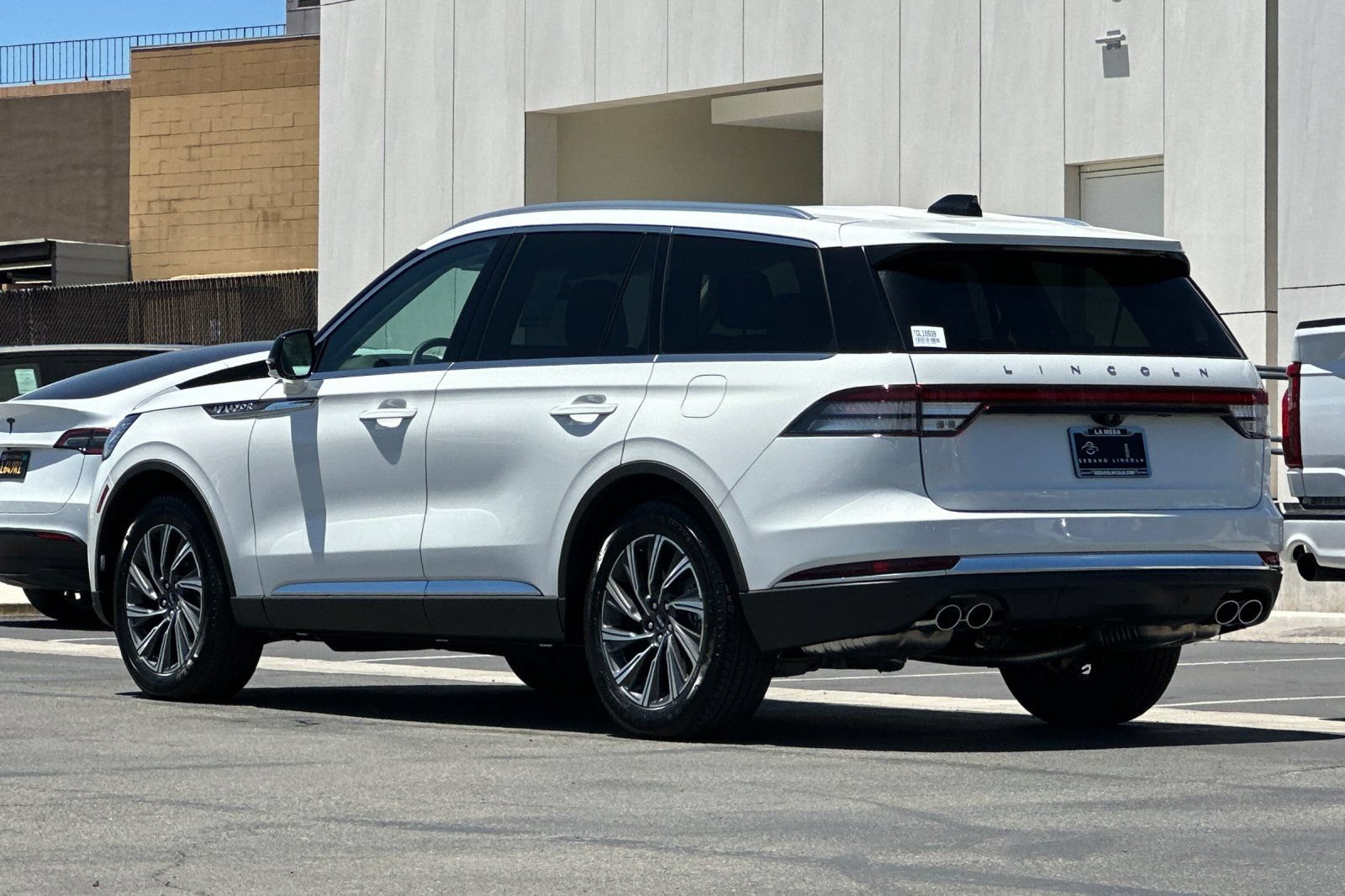 New 2026 Lincoln Aviator 2WD image 5