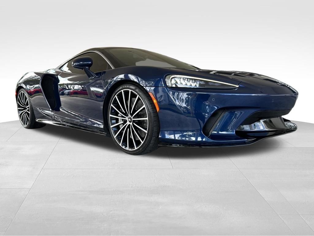 Used 2020 McLaren GT image 2