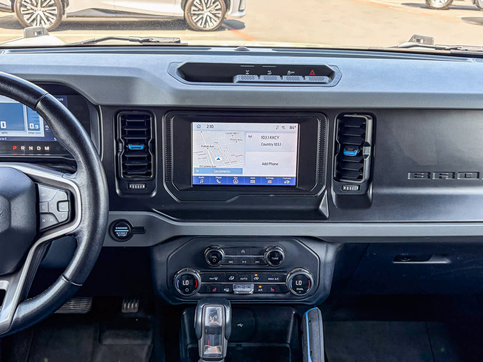 Used 2021 Ford Bronco Black Diamond image 12