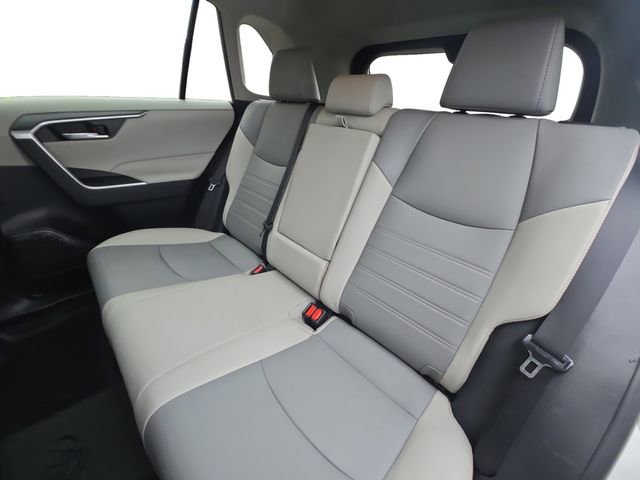 Used 2019 Toyota RAV4 XLE Premium image 13