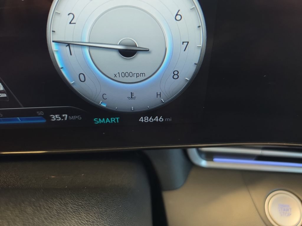Used 2025 Hyundai Elantra SEL FWD image 22