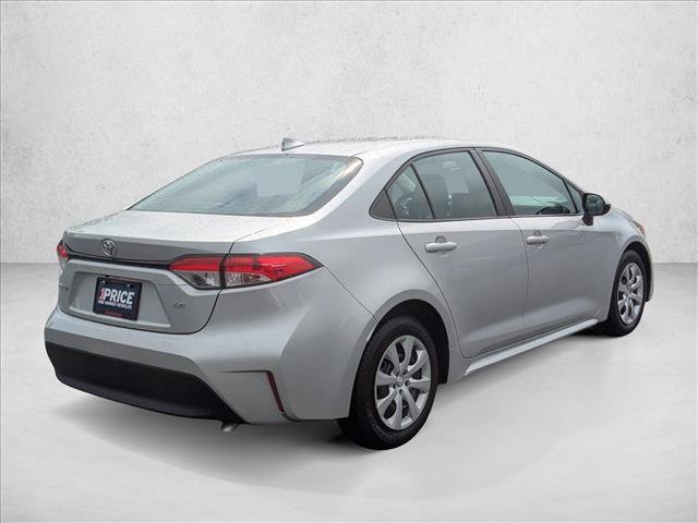 Used 2024 Toyota Corolla LE FWD image 5