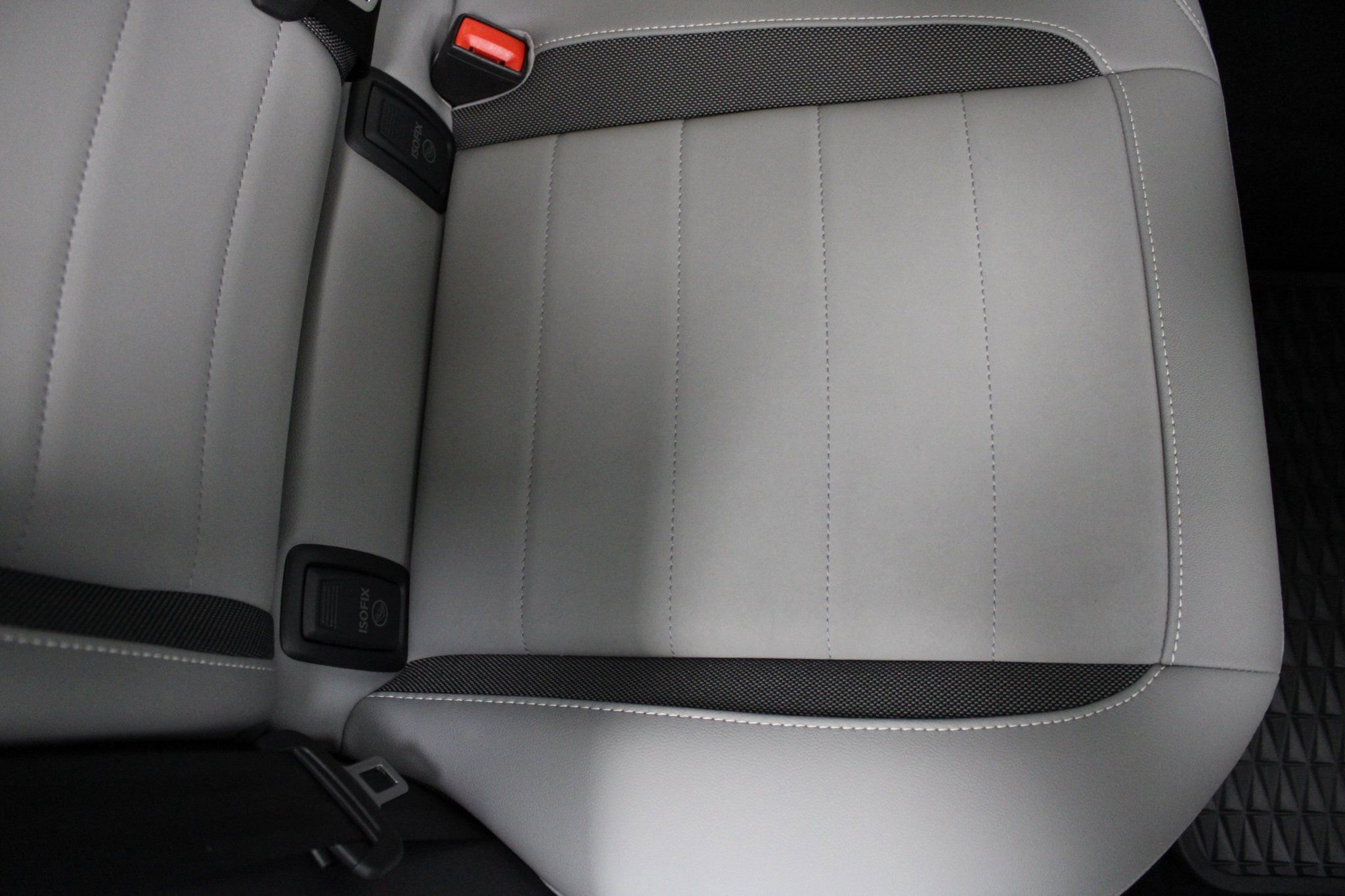 Used 2022 Volkswagen Taos SE image 28