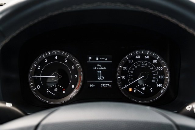 Certified 2020 Hyundai Venue image 14