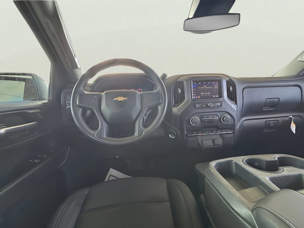 Used 2023 Chevrolet Silverado 1500 W/T RWD image 4