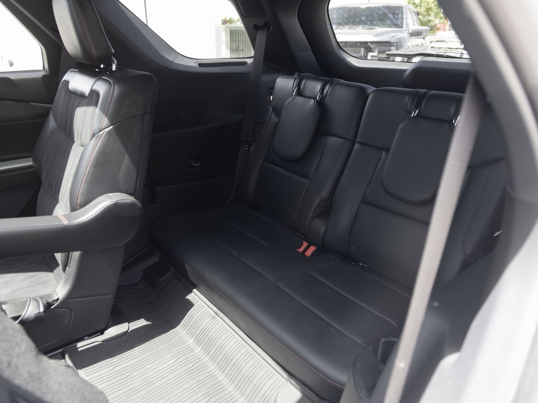 Used 2025 Ford Explorer ST AWD/4WD image 20