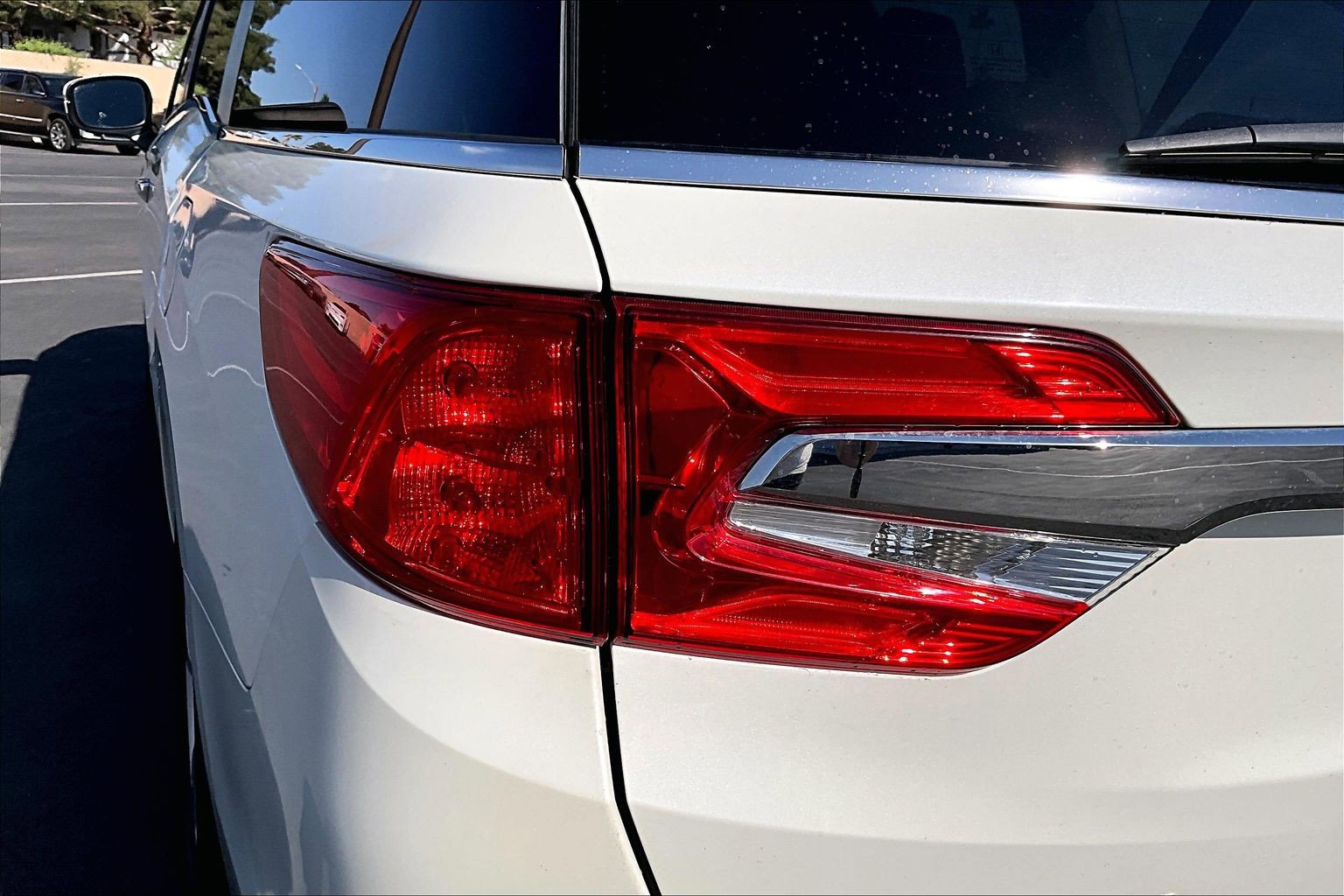 Used 2018 Honda Odyssey EX-L image 17