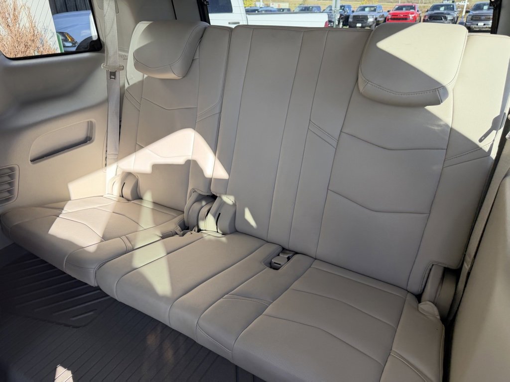 Used 2018 Cadillac Escalade Luxury image 25