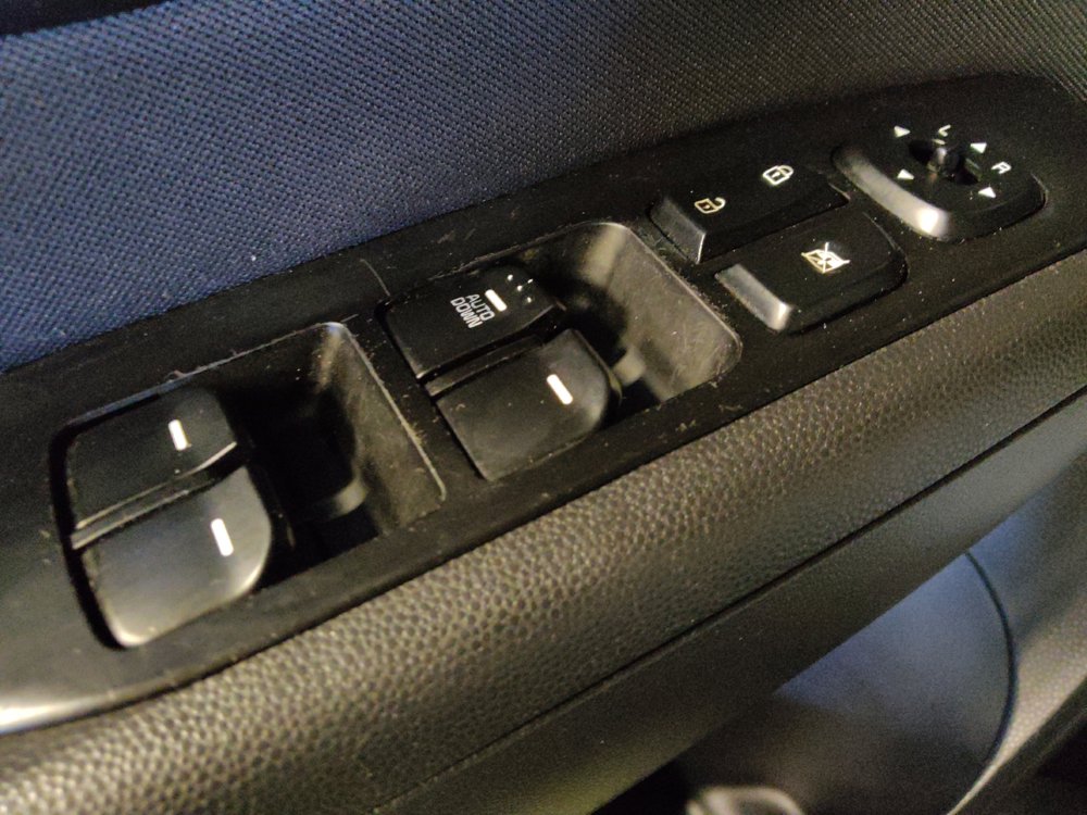 Used 2015 Kia Soul FWD image 27