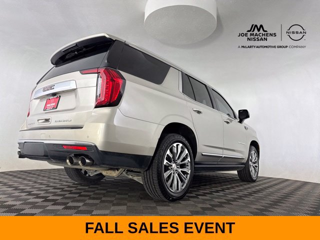 Used 2021 GMC Yukon Denali w/ Denali Premium Package AWD/4WD image 11