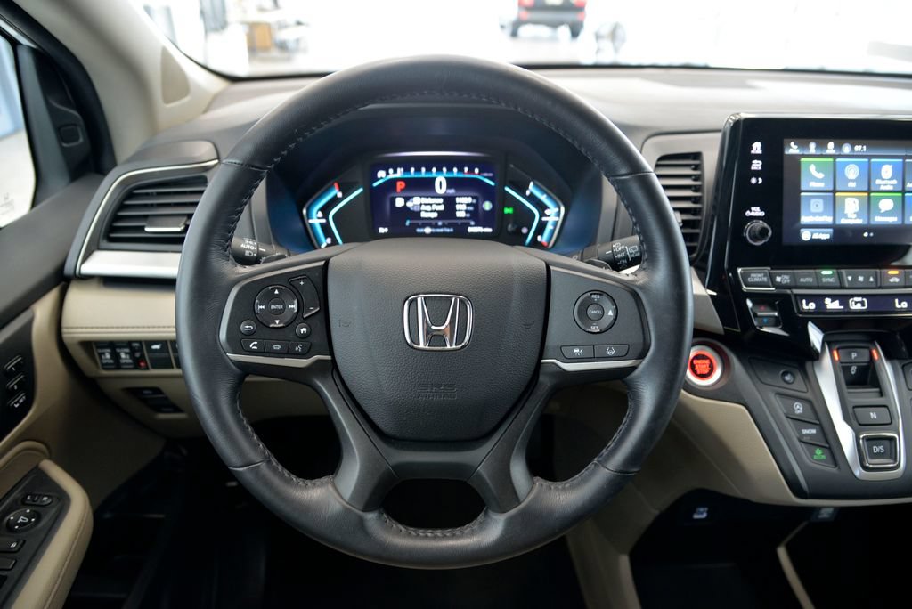 Used 2023 Honda Odyssey EX-L image 18