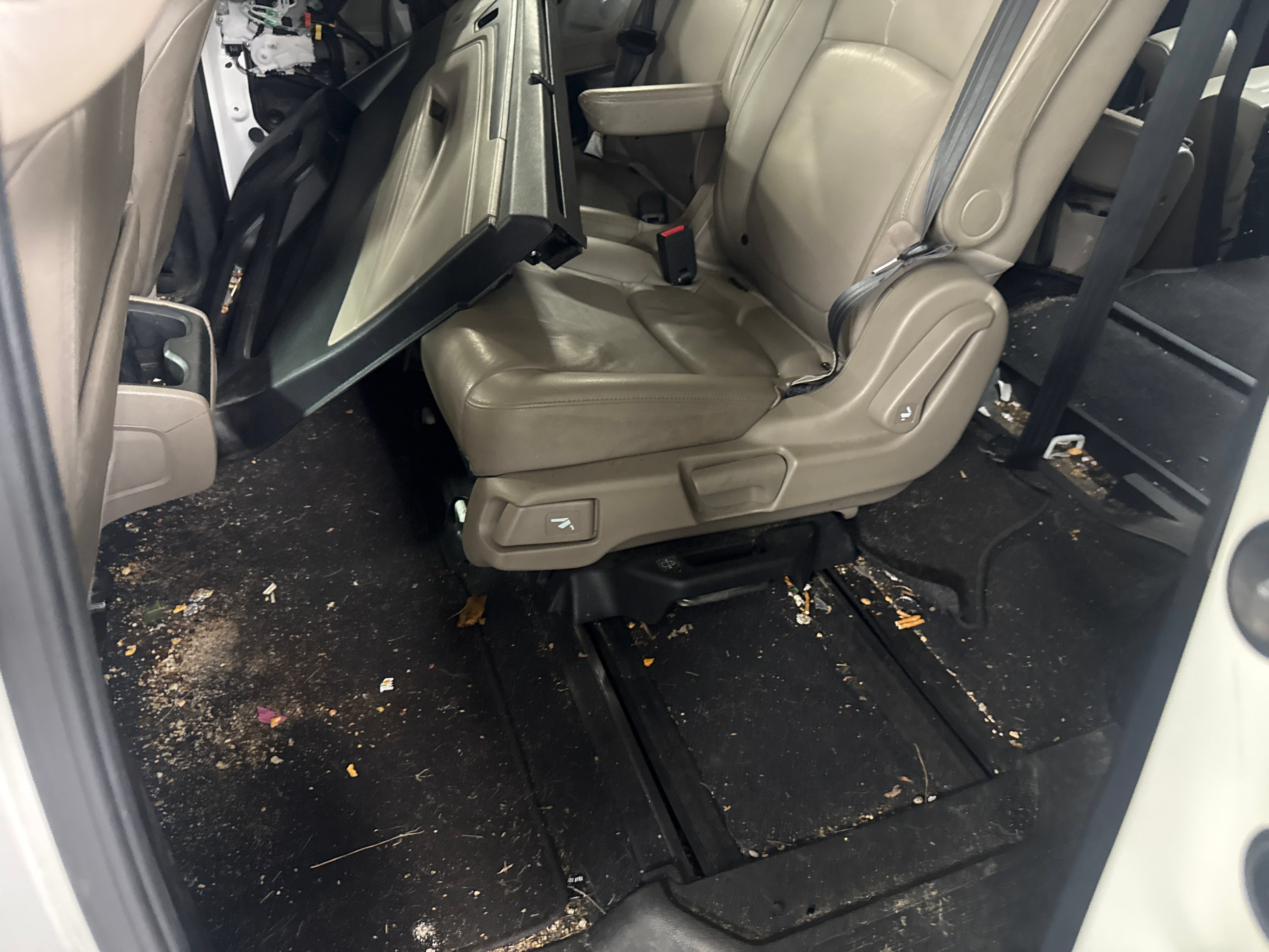 Used 2018 Honda Odyssey EX-L image 32