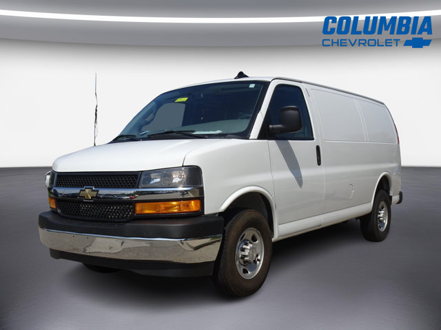 Used 2024 Chevrolet Express 2500 w/ Driver Convenience Package RWD image 5