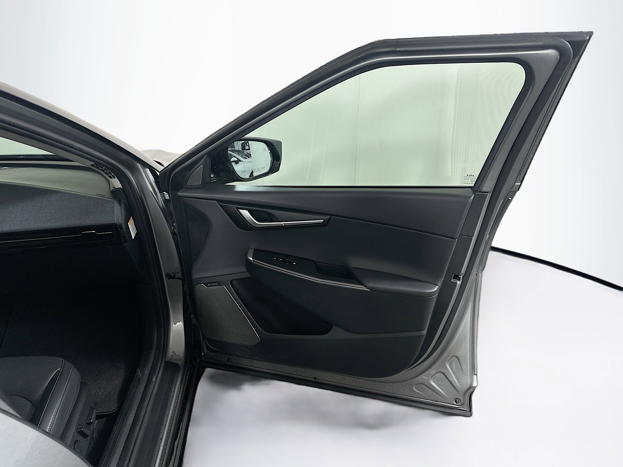 Used 2023 Kia EV6 Wind w/ Wind Technology Package image 33