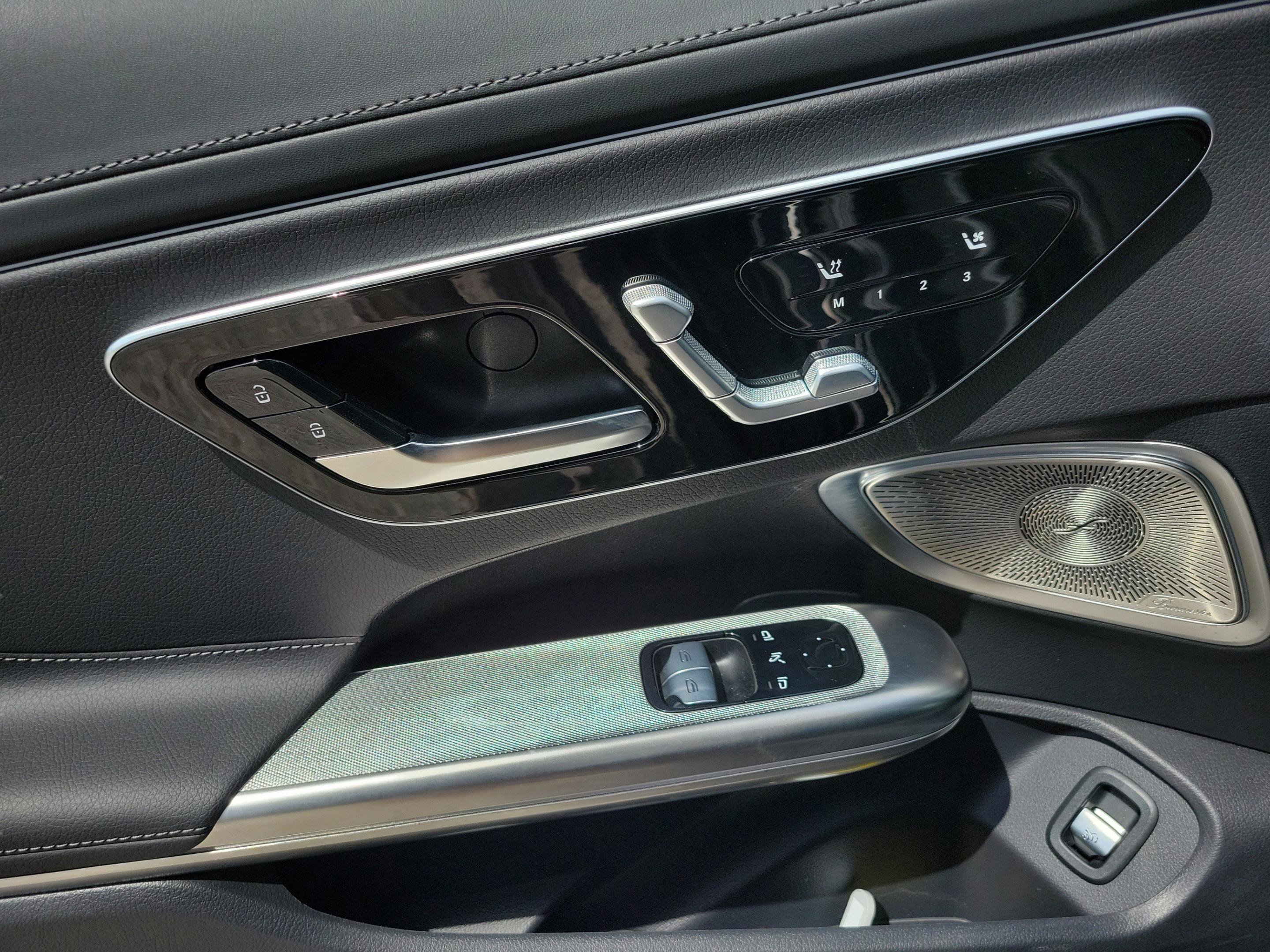 Certified 2026 Mercedes-Benz CLE 300 4MATIC Coupe image 8