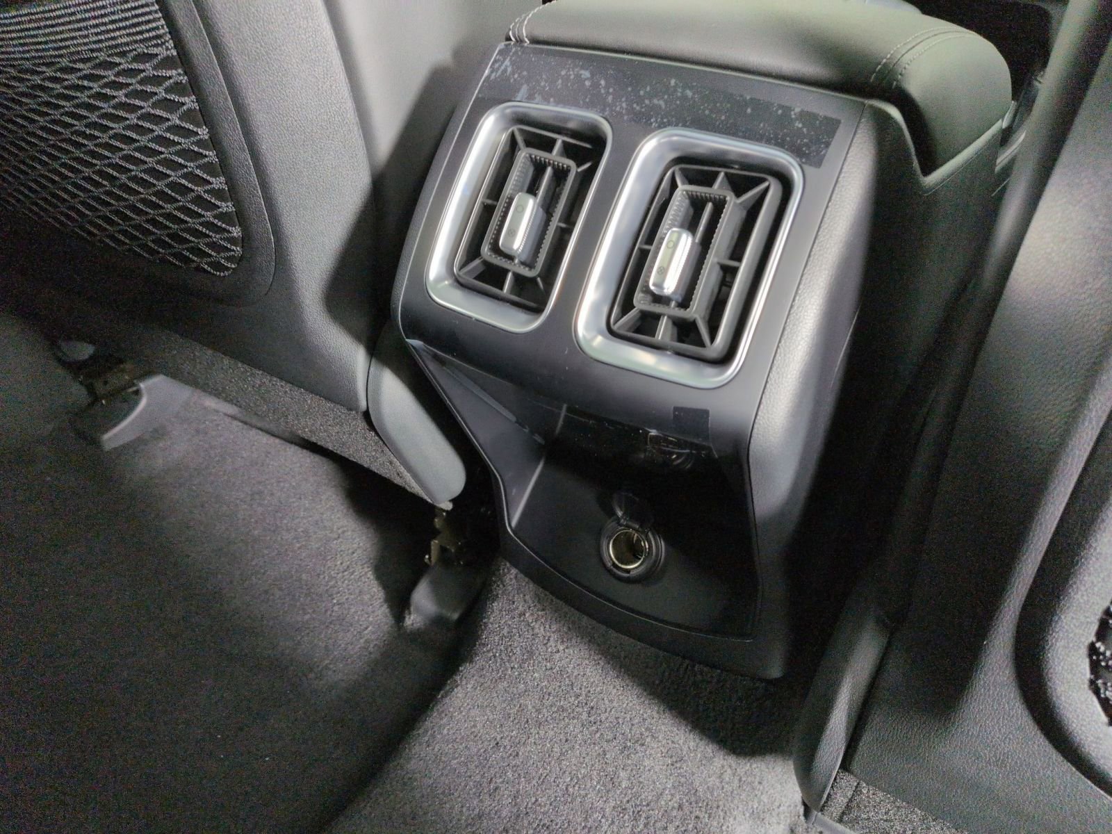 New 2026 Kia Sorento S w/ S Panoramic Sunroof Package image 28