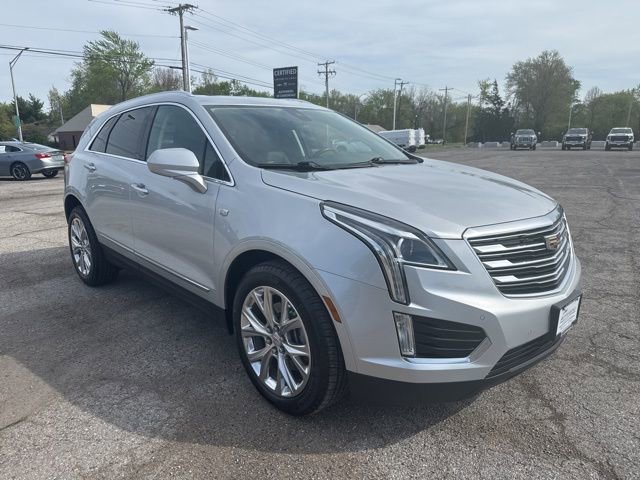Used 2017 Cadillac XT5 Luxury w/ Driver Awareness Package image 3