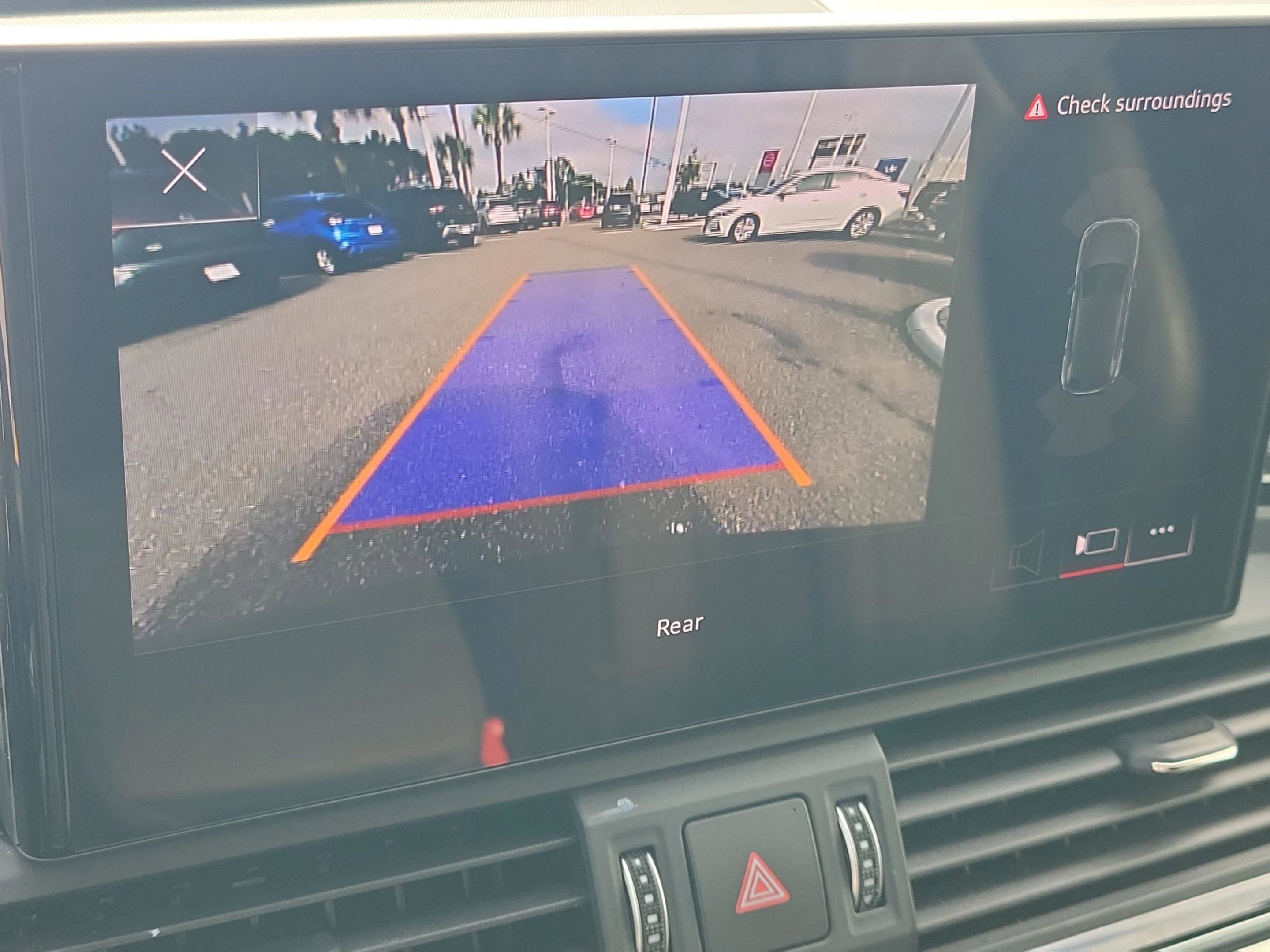 Used 2025 Audi Q5 2.0T Premium image 24