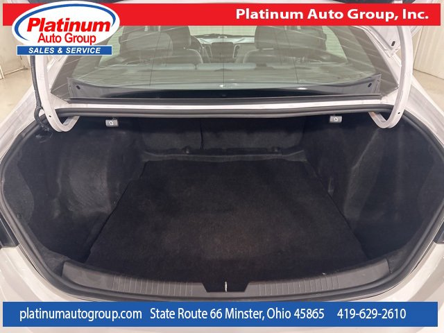 Used 2022 Chevrolet Malibu LT image 54