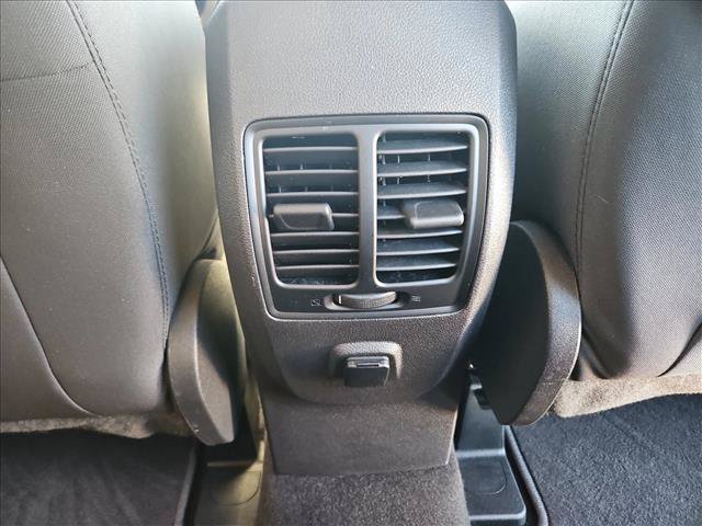 Used 2018 Ford Escape SE AWD/4WD image 16