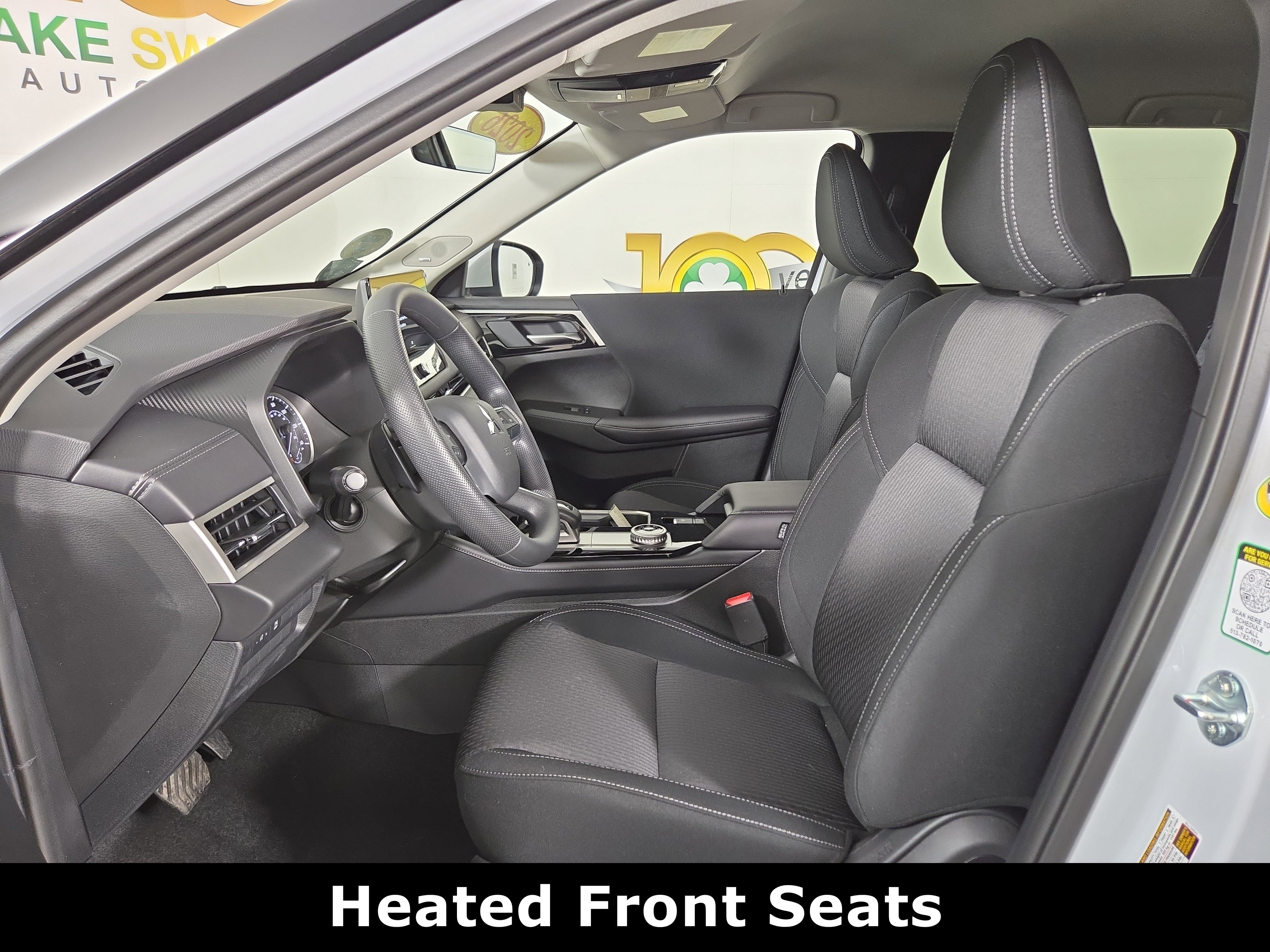 New 2026 Mitsubishi Outlander ES image 10