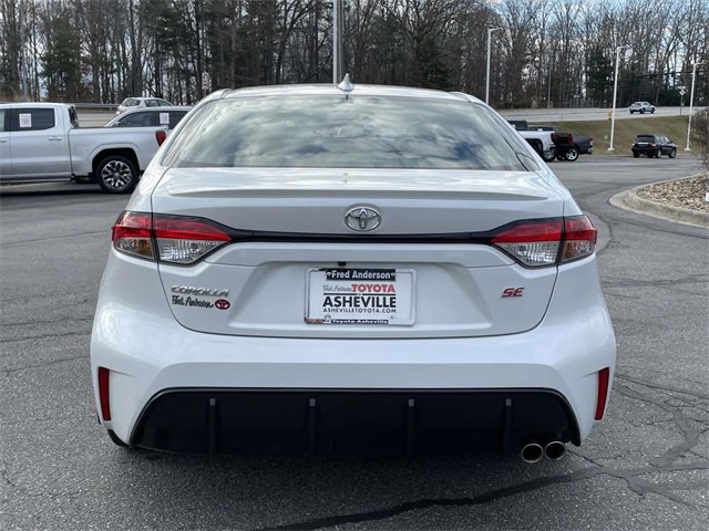 Certified 2025 Toyota Corolla SE image 4