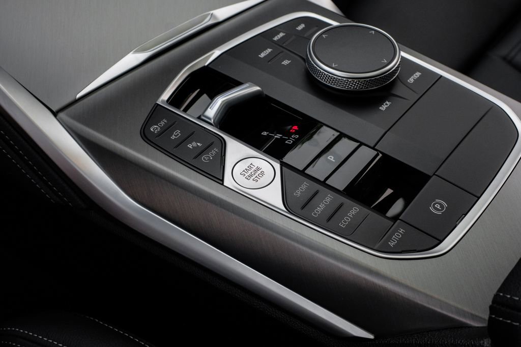 Used 2025 BMW M240i Coupe w/ Premium Package RWD image 26