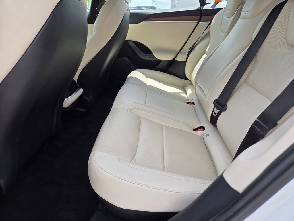 Used 2023 Tesla Model S image 17