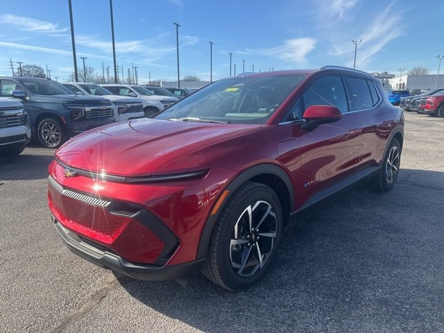 New 2026 Chevrolet Equinox EV LT image 7