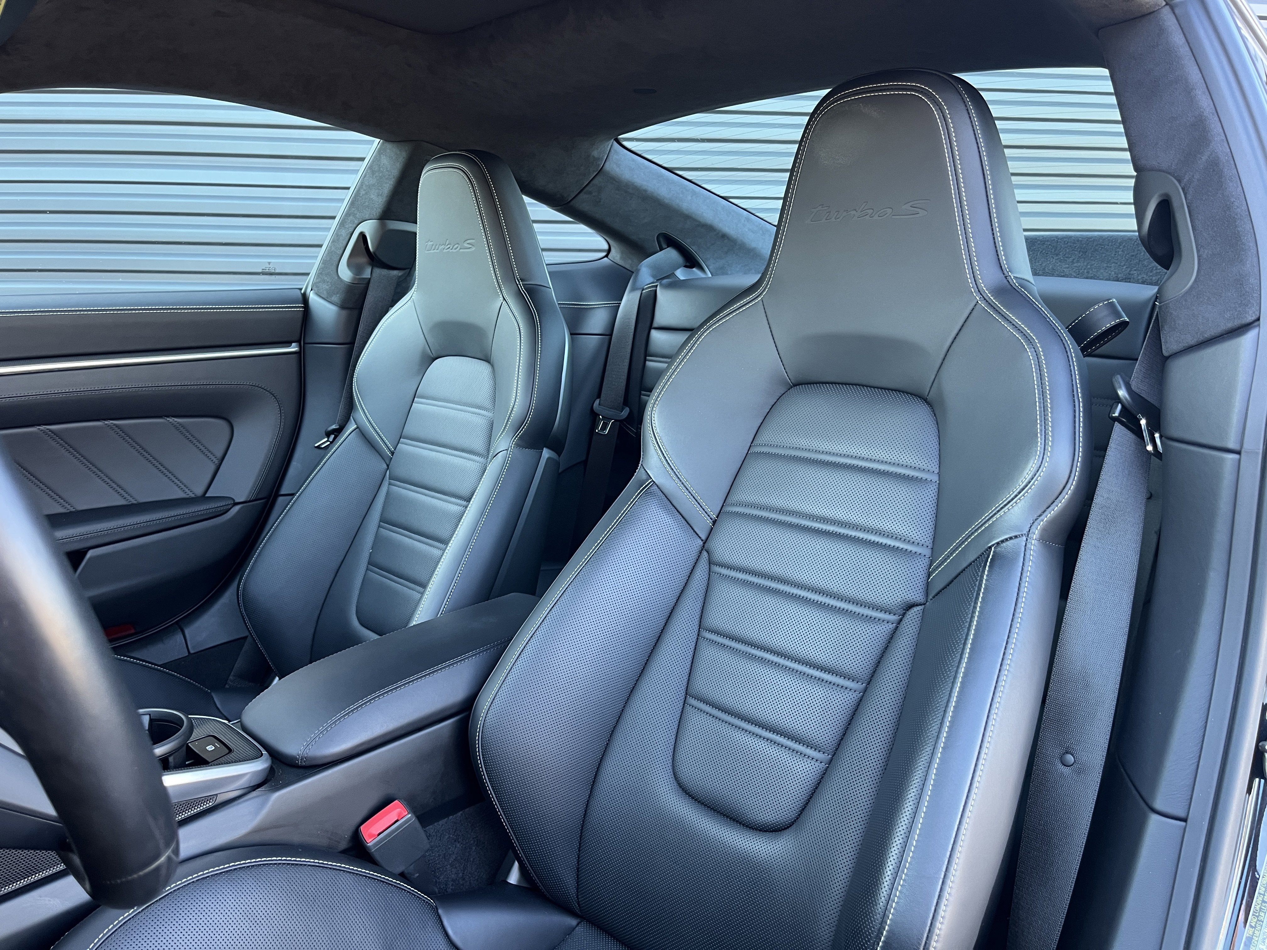 Used 2021 Porsche 911 Turbo S image 5