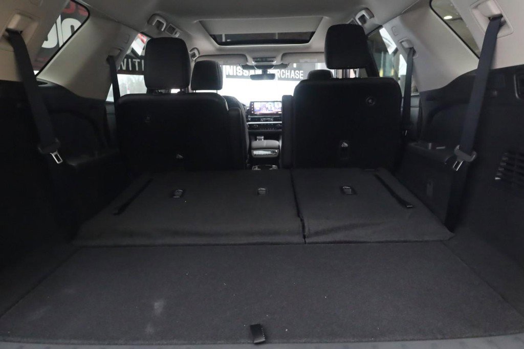 New 2026 Nissan Pathfinder SL w/ SL Premium Package image 22