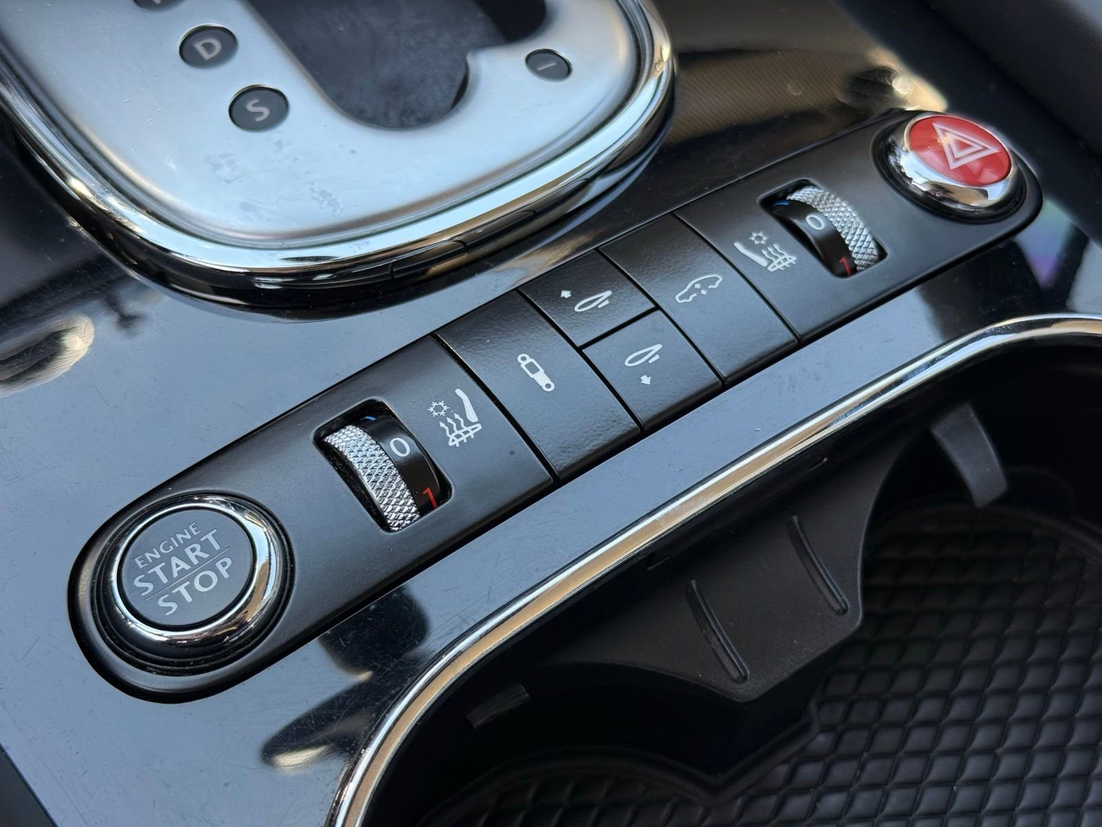 Used 2013 Bentley Continental GT image 25