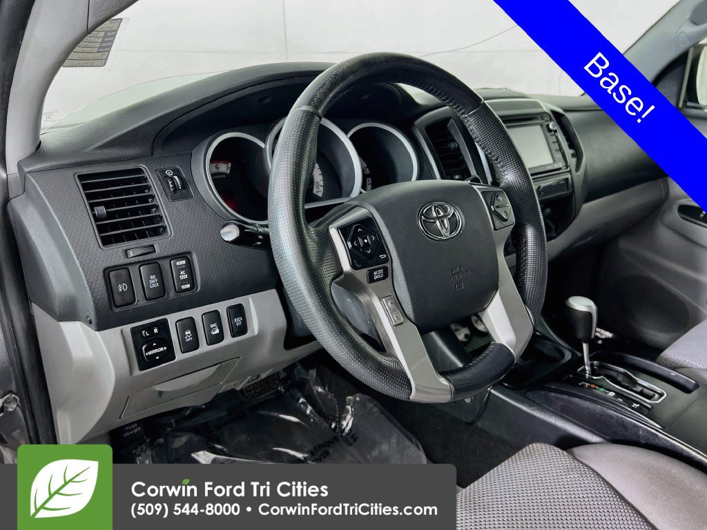 Used 2014 Toyota Tacoma 4x4 Double Cab w/ TRD Off-Road Package image 2
