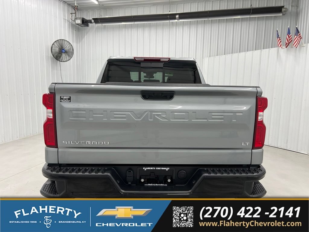 Used 2025 Chevrolet Silverado 1500 LT Trail Boss w/ Convenience Package II AWD/4WD image 4