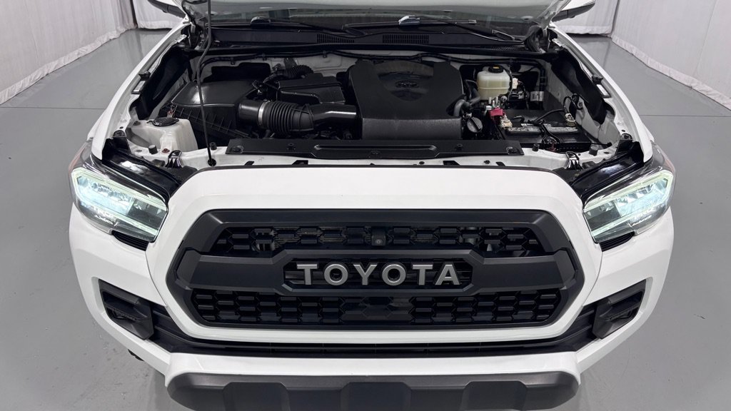 Used 2020 Toyota Tacoma TRD Pro AWD/4WD image 30