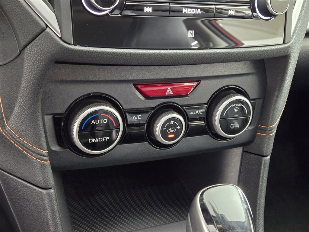 Used 2019 Subaru Crosstrek 2.0i Limited w/ Moonroof Package w/Navigation image 32